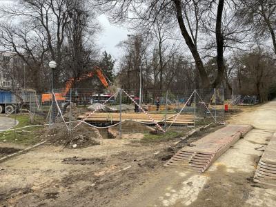 Прикрепленное изображение: Сквер Ленина-2.jpg